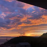 Sunshine House Lägenhet Makarska