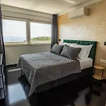 Sunshine House Lägenhet Makarska