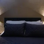 Sunshine House Makarska