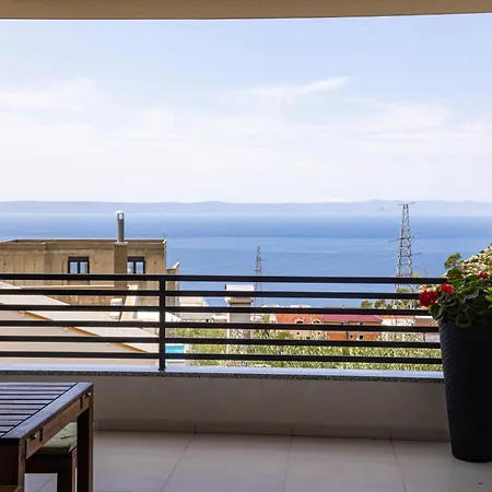 Sunshine House With Free Parking * Makarska