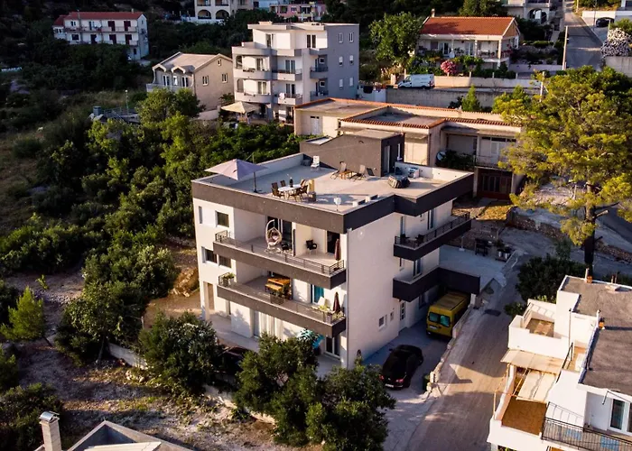 Sunshine House With Free Parking Apartmán Makarská