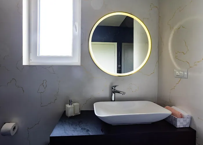 Sunshine House With Free Parking Apartmán Makarská