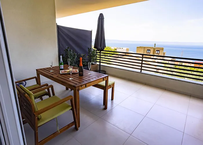 Sunshine House With Free Parking Apartmán Makarská