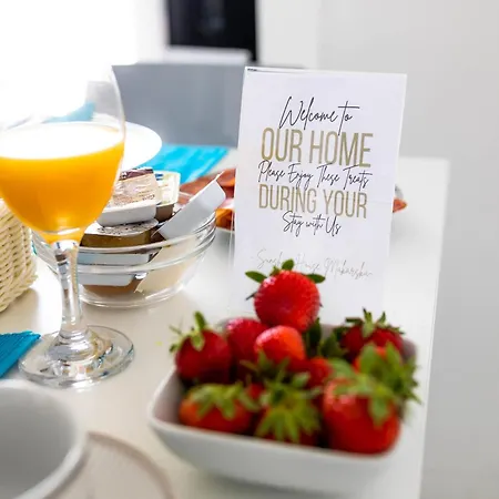 דירה Sunshine House With Free Parking